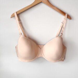 Lively Spacer Bra T-Shirt Under Wire 38DD Nude Color Mesh Straps Great Condition